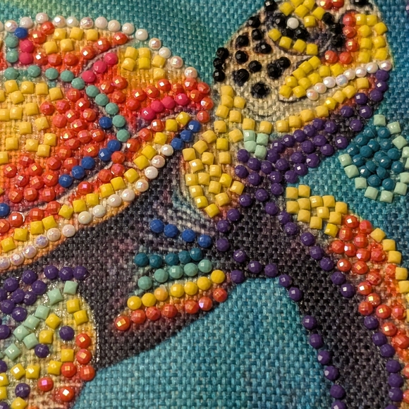 Colorful Beaded Turtle Crossbody Bag - Picture 2 of 4